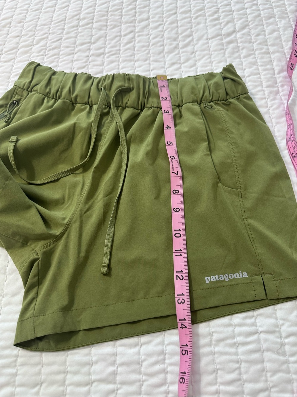 Patagonia Breathable Women’s Terrebonne Caper Green Drawstring Athletic Shorts M - Picture 5 of 12